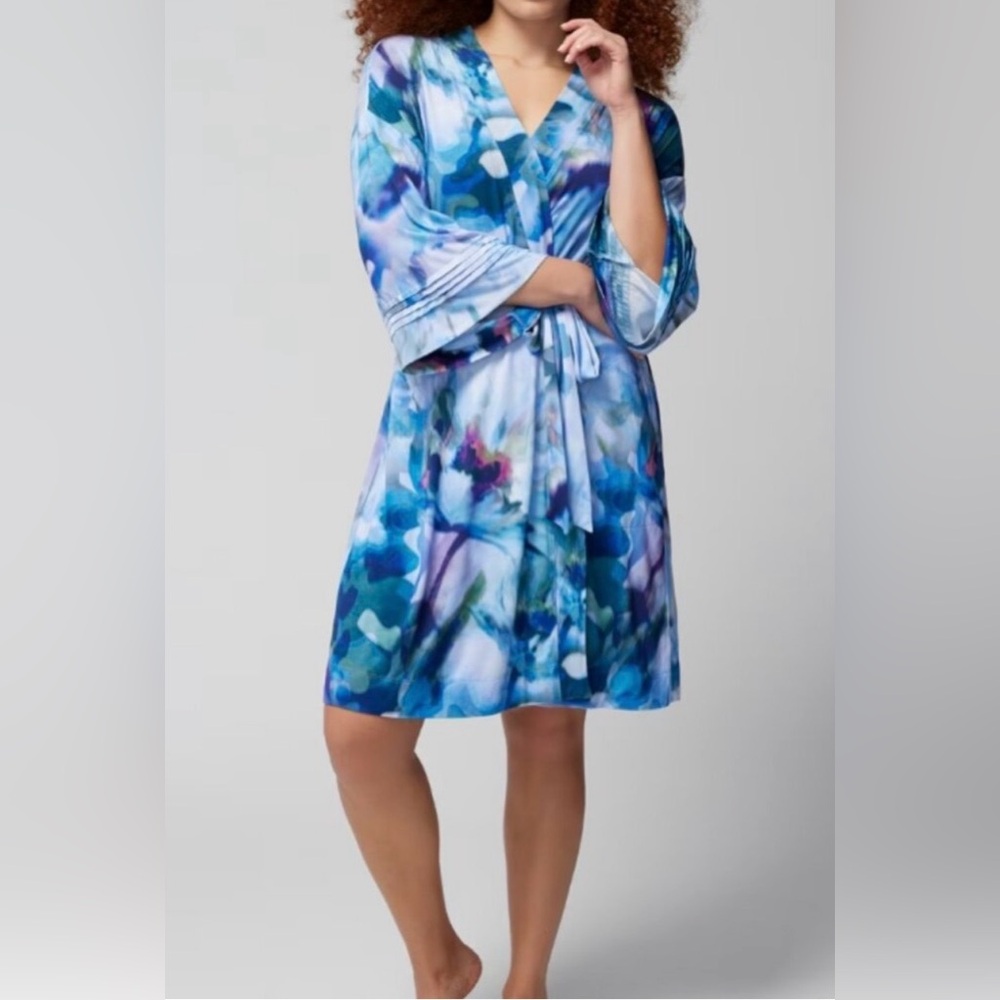 Soma Blue and Teal Floral Tie-Waist Robe